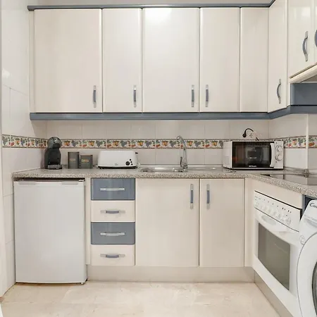 Apartment C14 - Studio Close To Historical Center