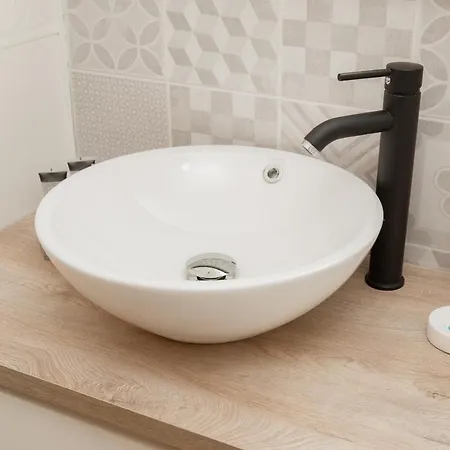 Apartment C14 - Studio Close To Historical Center *