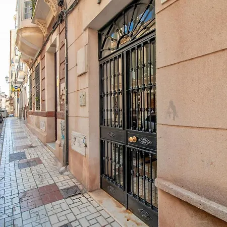 C14 - Studio Close To Historical Center Apartment *