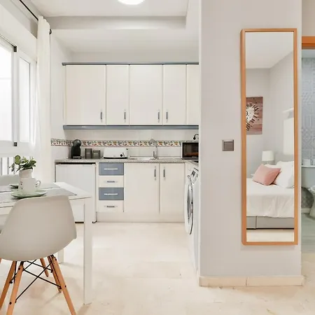 Apartment C14 - Studio Close To Historical Center